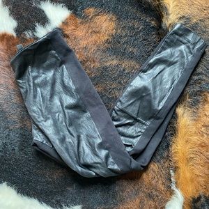 leather legging size 6